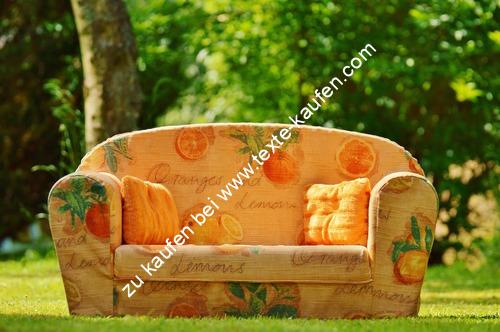 Sofa in der Natur