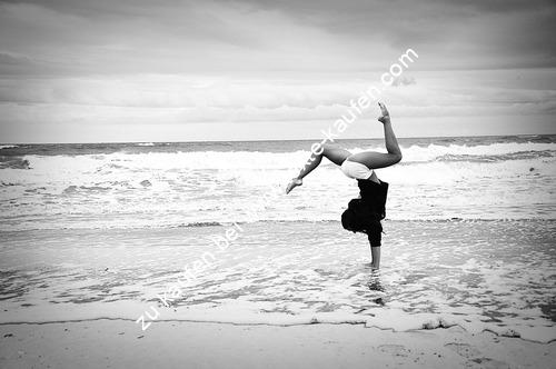 Handstand am Strand SW