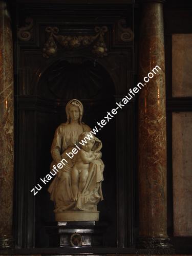 kleine Statue
